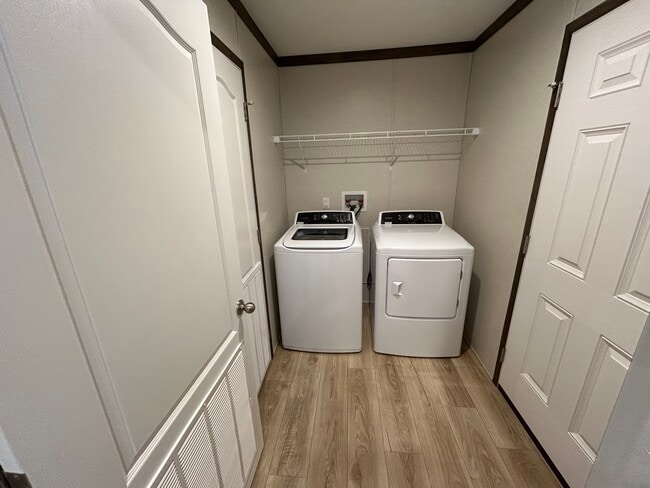 Building Photo - 194 Colorado St