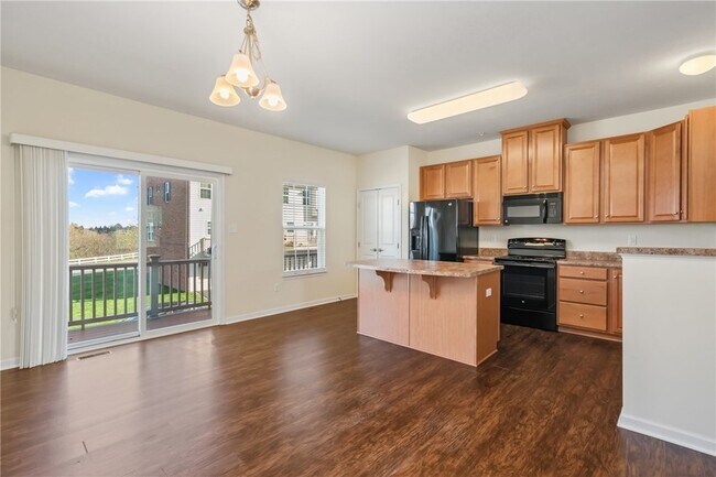 Building Photo - 1966 Georgetown Dr