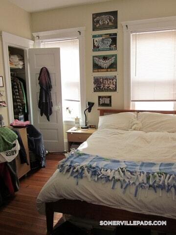 Building Photo - 81 Newbury St