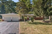 Building Photo - 36332 N Hawthorne Ln