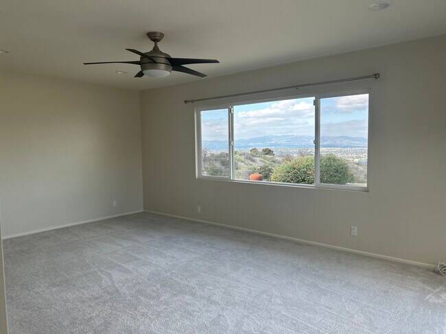 Primary bedroom - 14687 Deervale Pl