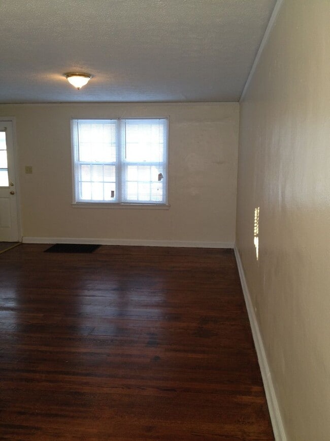 Building Photo - 501-507 S 15th Street