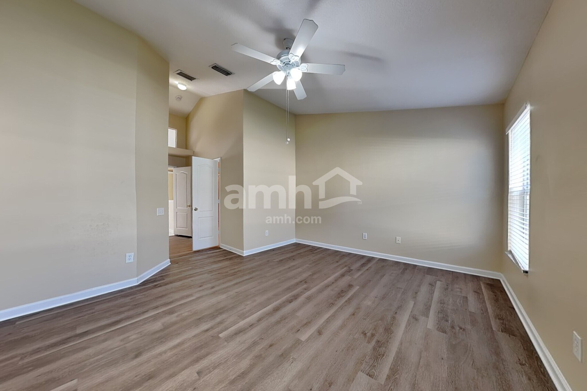 Building Photo - 11555 Misty Isle Ln