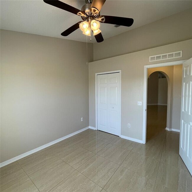 Building Photo - 2317 Walnut Canyon Dr