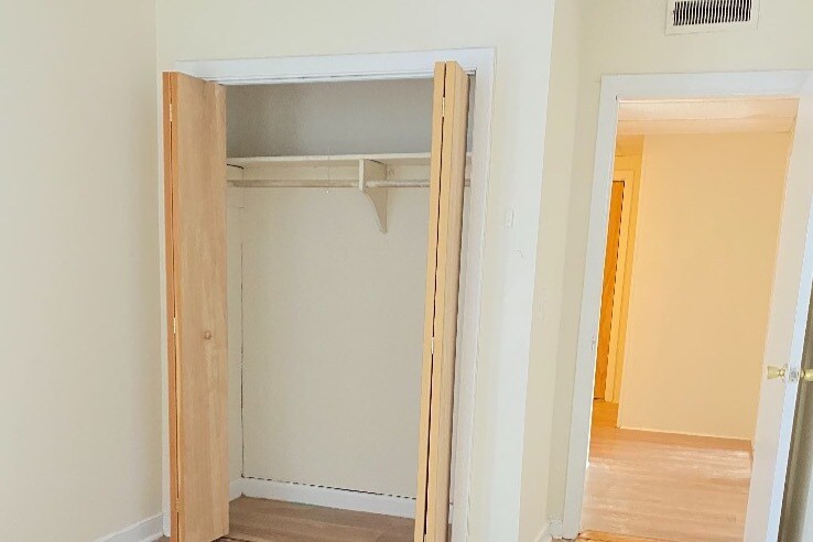 Building Photo - 1135 Commonwealth Ave