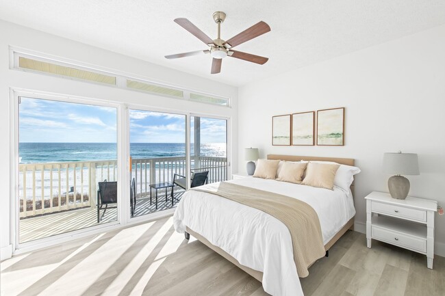 Building Photo - Newly Renovated Beach Front Four Bedroom Home