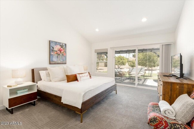 Building Photo - 11601 N 50th Pl