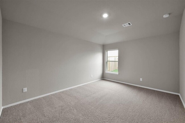 Building Photo - 488 Dalloway St