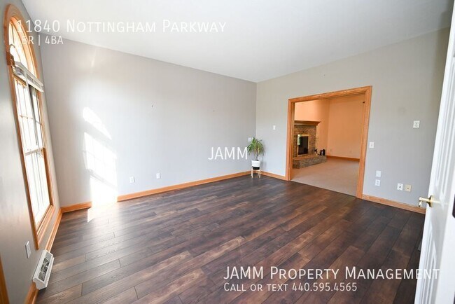 Building Photo - 11840 Nottingham Pkwy