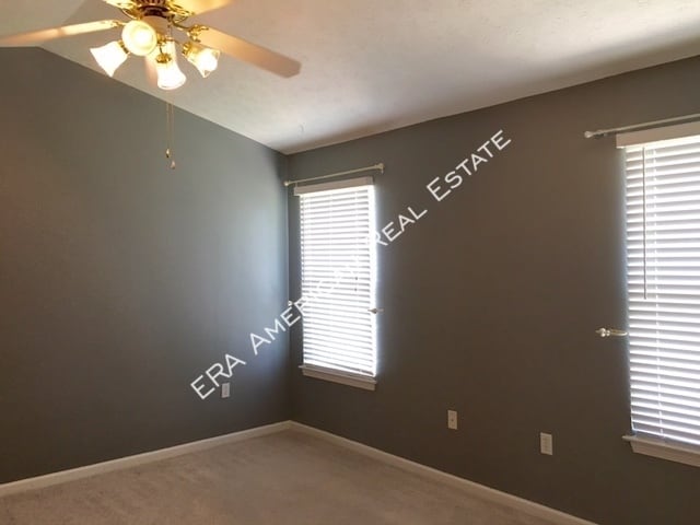 Building Photo - 177 Swaying Pine Ct