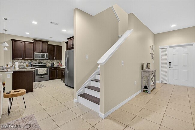 10825 Alvara Way 10825 Alvara - 10825 Alvara Way Bonita Springs Fl Building Photo