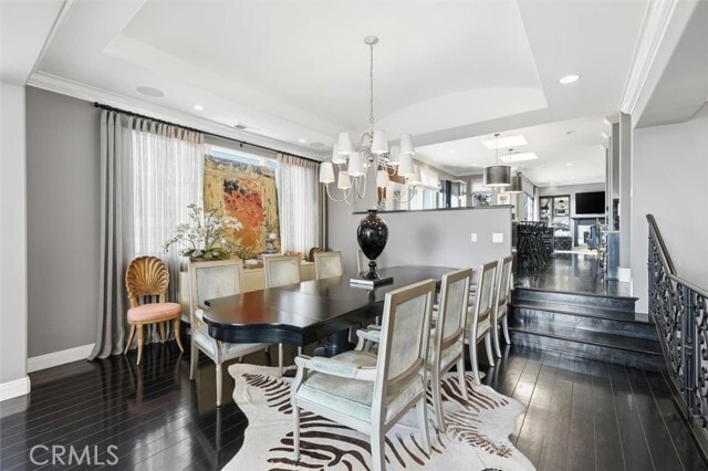 Building Photo - 633 12th St