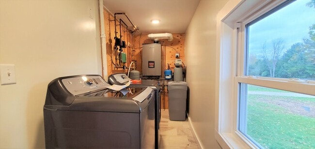 Building Photo - Renovated Farmhouse, 30+ Acres with Pole Barn!