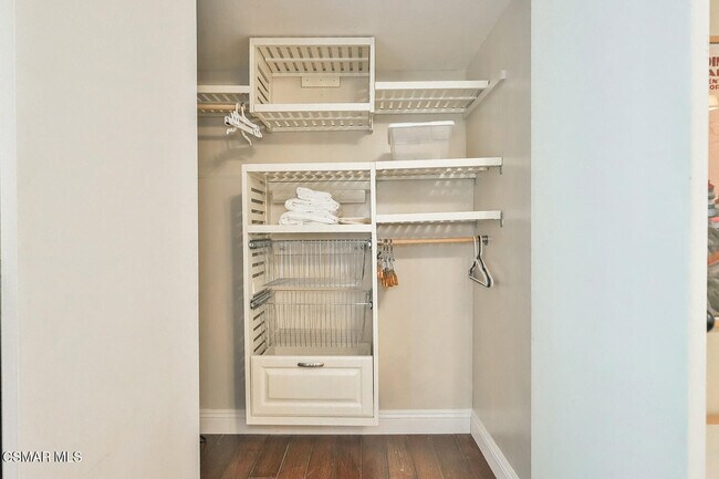 Building Photo - 31944 CA-1