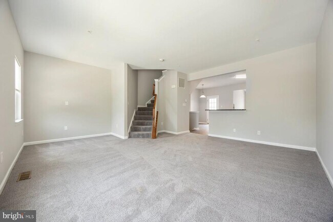 Building Photo - 947 Chase Walk