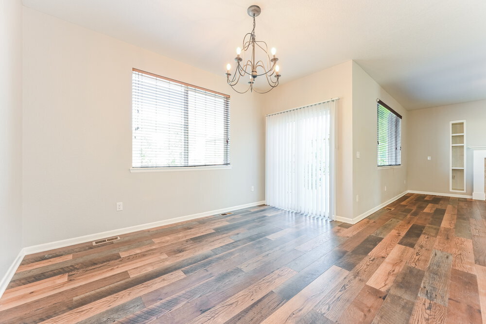 Building Photo - 2226 Summerhill Dr