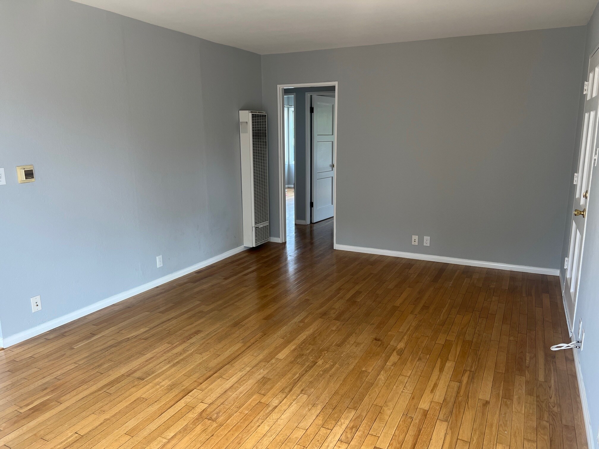 Building Photo - 3841 Westwood Blvd