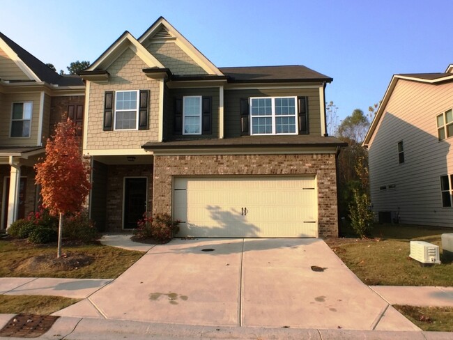 Primary Photo - Modern 3BR Townhome - Swim/Tennis and More!