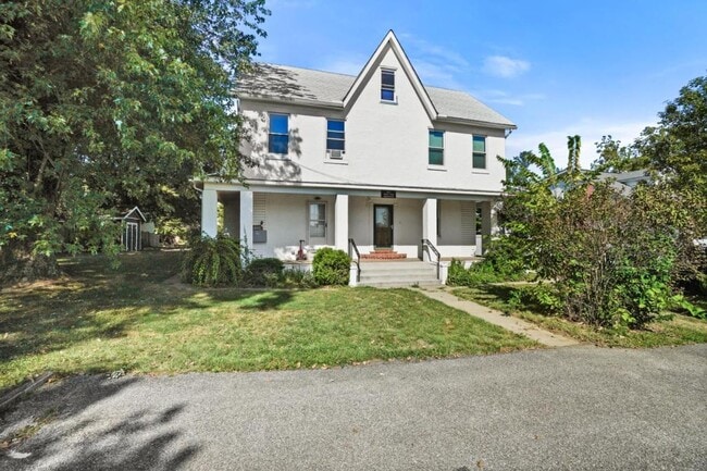 Building Photo - 6920 Maryland Ave