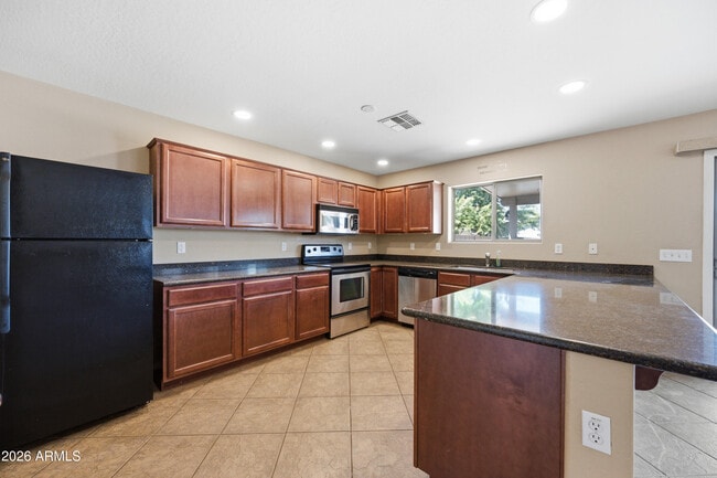 Building Photo - 45022 Bahia Dr