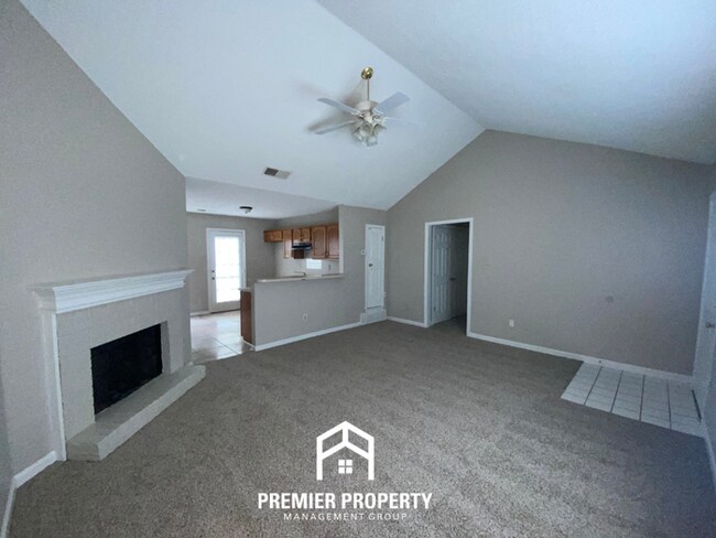 Building Photo - 5950 Chadwell Rd