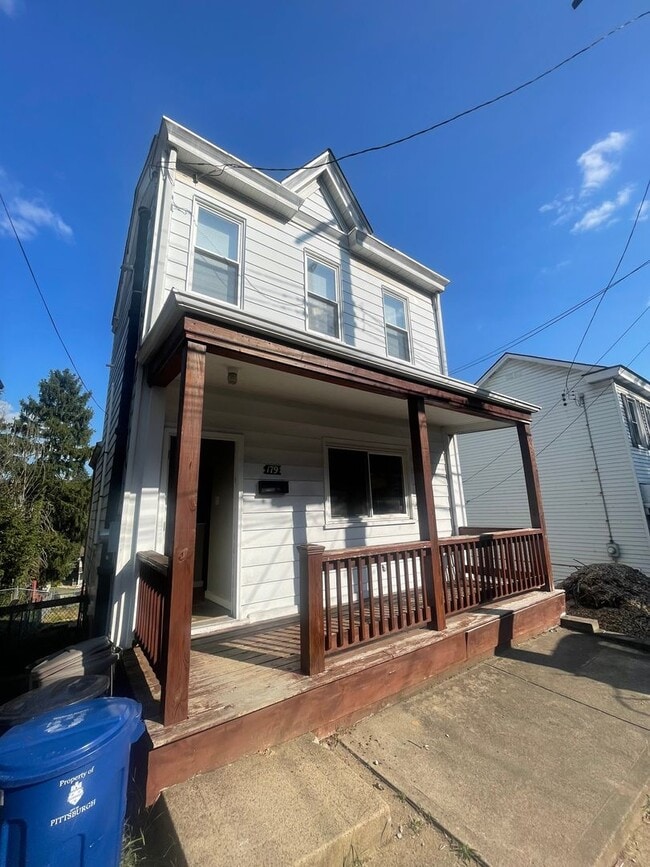 Building Photo - Single Family House in Mt Washington Avail...