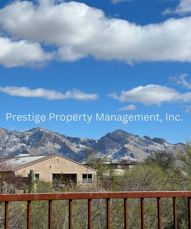 Building Photo - Dont Miss This Spacious Northwest home!!!