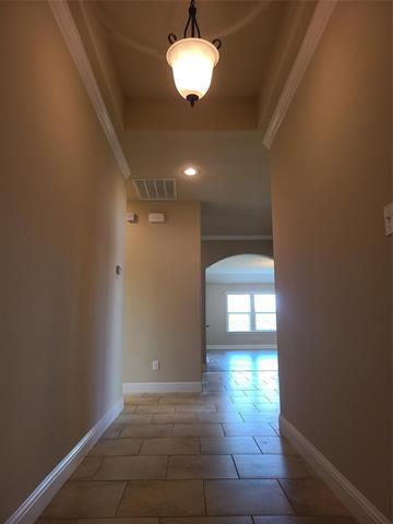 Building Photo - 3102 Flowering Springs Dr