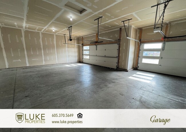 Building Photo - 6309 S Burlow Trail