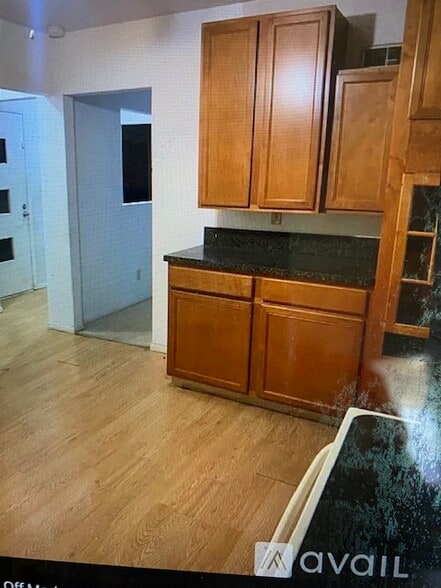 Building Photo - 15245 W North Ave