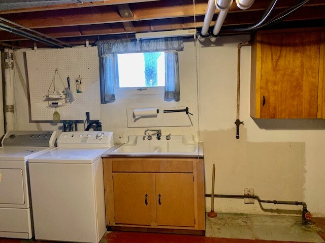 Building Photo - 213 N Berry Pine Rd