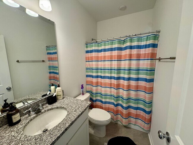 Building Photo - Beautiful 4BR/3BA Home in Parkside Crossing