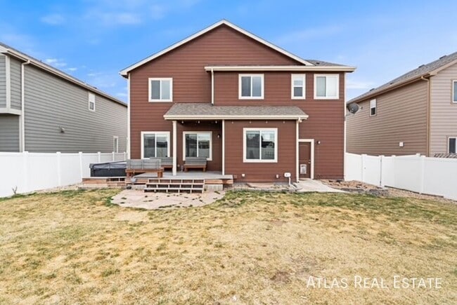 Building Photo - 893 Shirttail Peak Ct