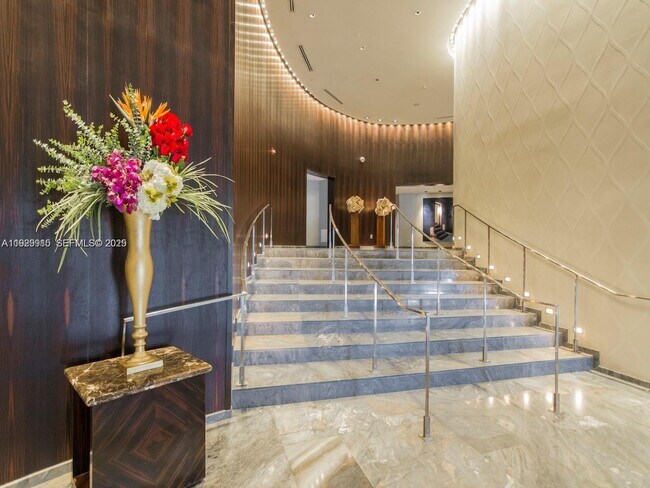 Building Photo - 17201 Collins Ave