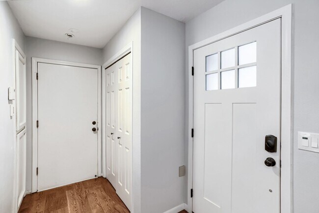 Building Photo - 15050 SW 141st Ave