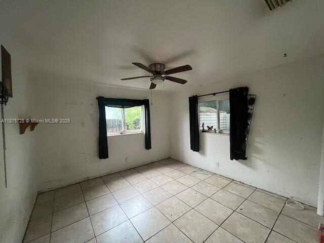 Building Photo - 3038 Arthur St