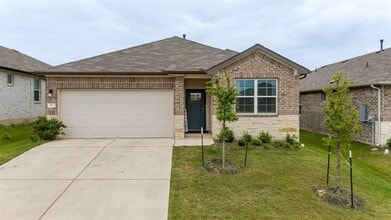 Building Photo - 117 Mackinac Ln