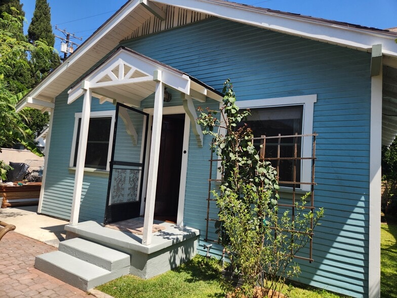 Building Photo - 612 Coronado Ave
