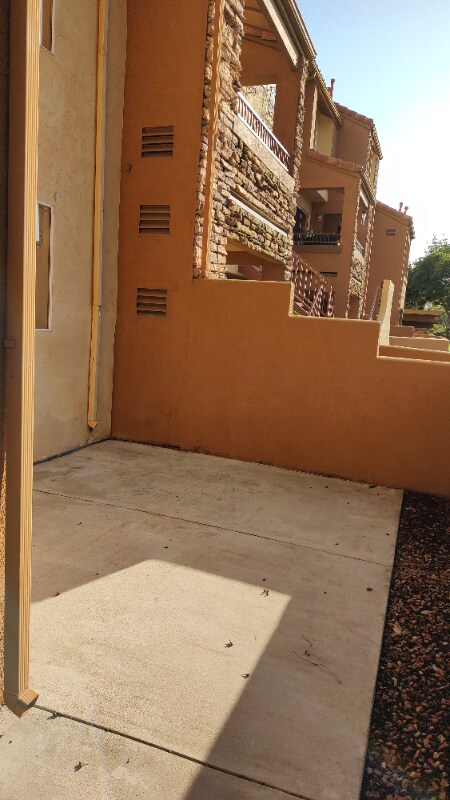 Building Photo - 15353 Maturin Dr