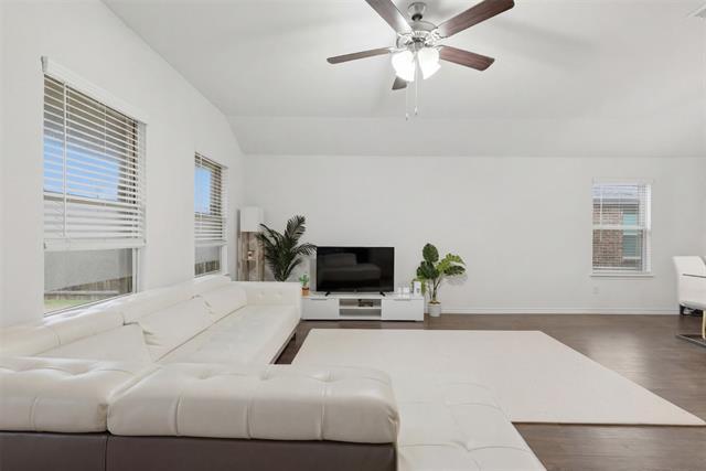 Building Photo - 6413 Windsor Ln