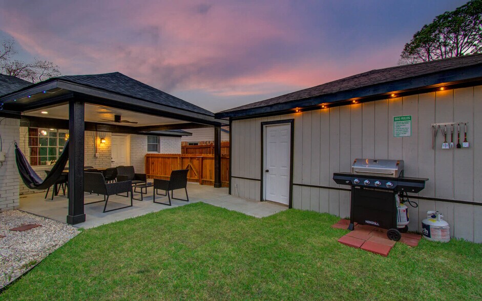 Building Photo - 11419 Sagegrove Ln