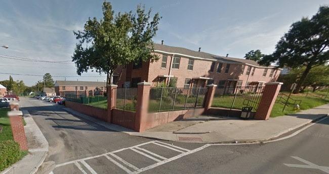 Primary Photo - Bowden Homes