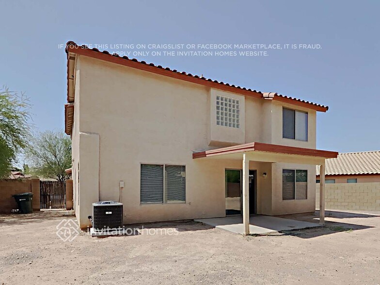Building Photo - 4614 W Valencia Dr