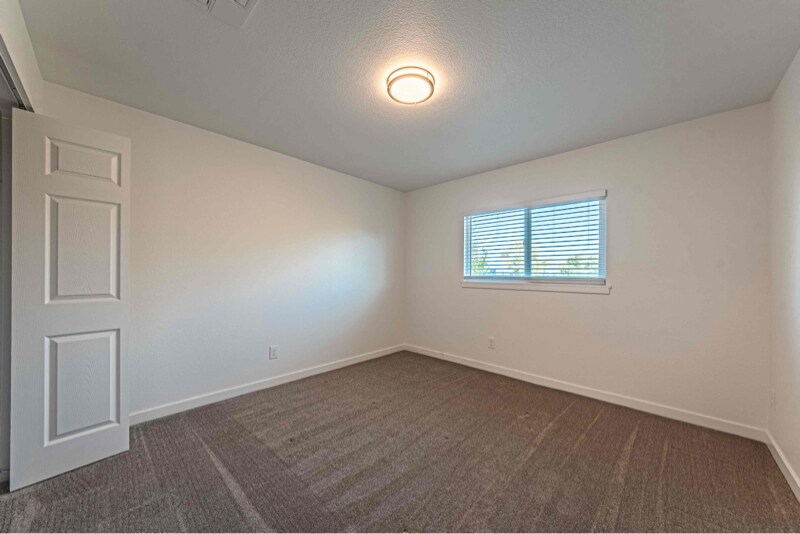 Building Photo - 6731 Dublin Loop W