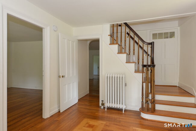 Building Photo - 15 Hawkins Rd