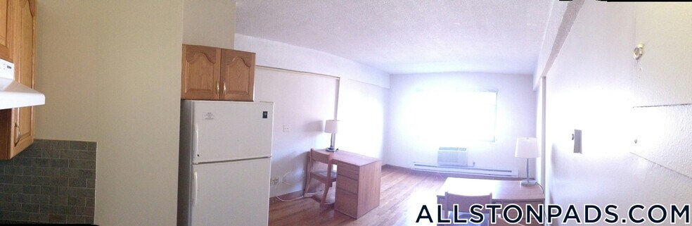 Building Photo - 1110 Commonwealth Ave