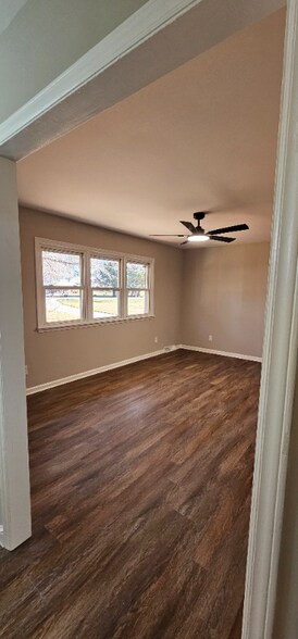 Building Photo - 1010 Lewisville Clemmons Rd