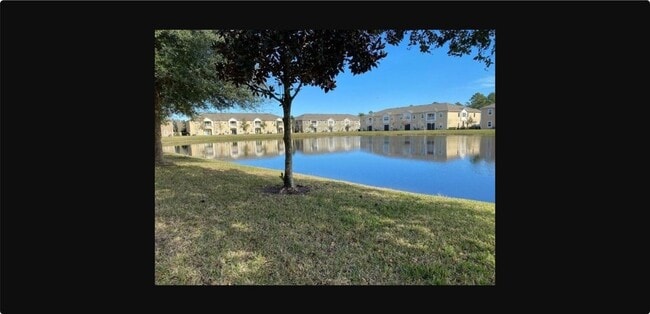 Building Photo - 1513 Golden Lake Loop