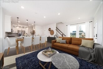 Building Photo - 8 Jessica Ln