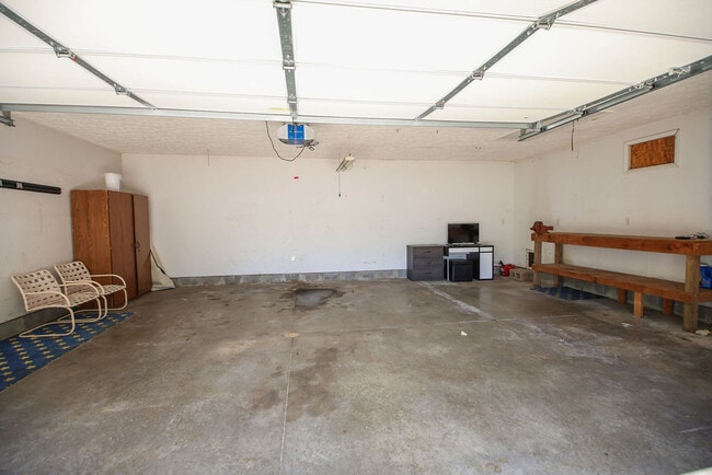 Building Photo - 5916 Senaca Trail